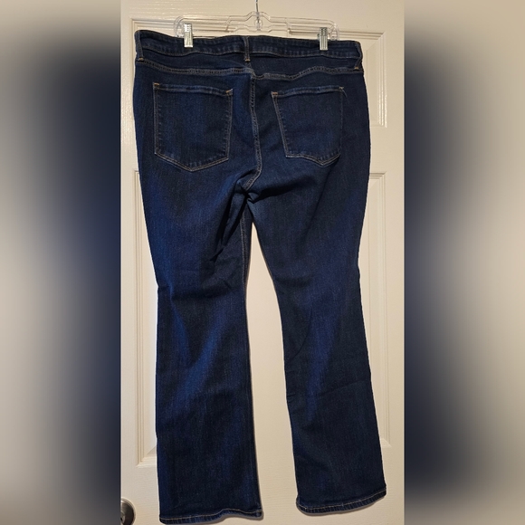 Old Navy Boot-Cut Jeans - Picture 2 of 3